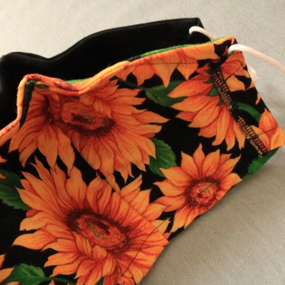 2/$12 ❤️ 100% Cotton Face Mask Set - Picture 4 of 6